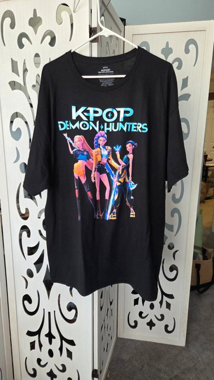 Netflix K-Pop Demon Hunters Shirt Mens 2XL Black Graphic tee Animation Movie XXL